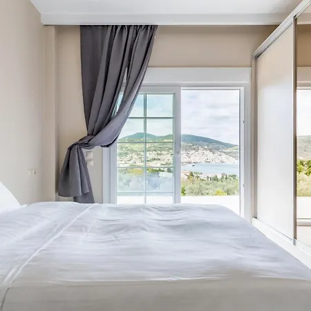 Revenio Villa *